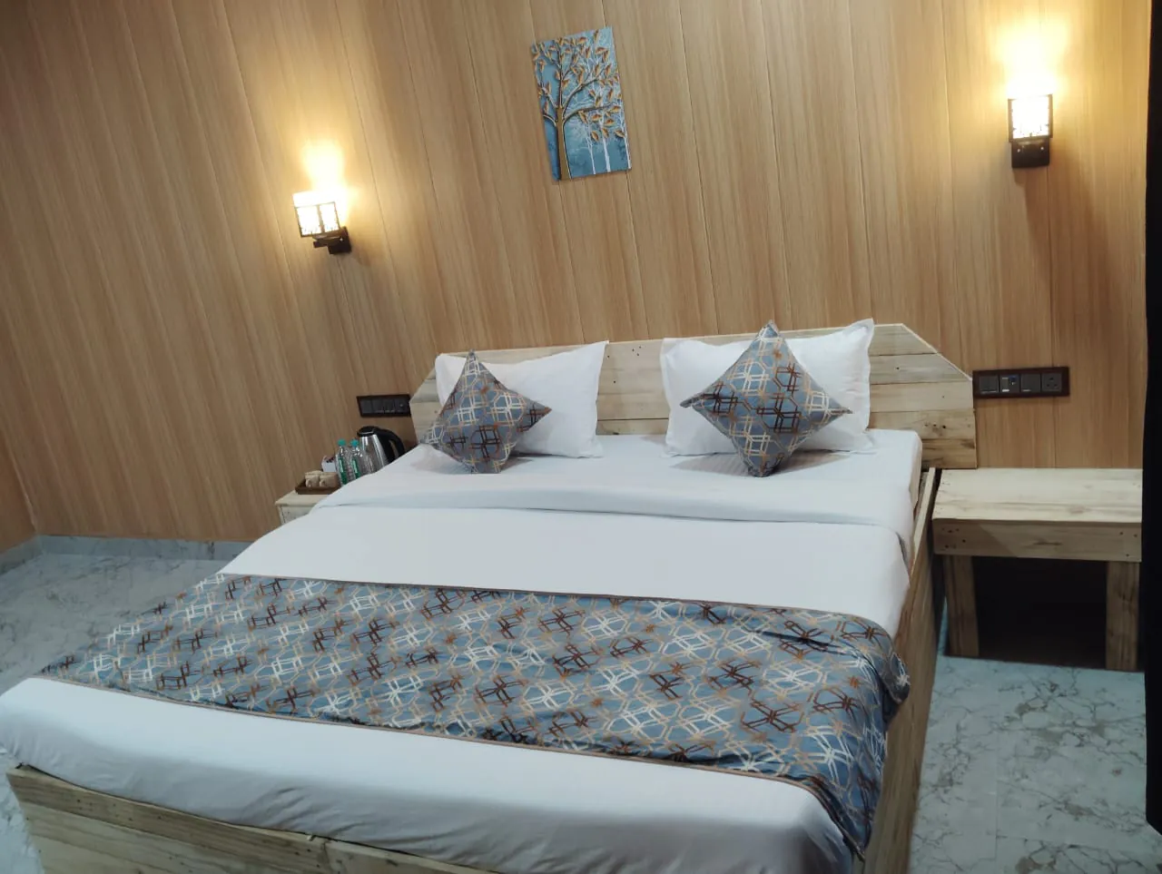 Deluxe Room at Tadoba Aranya Villa
